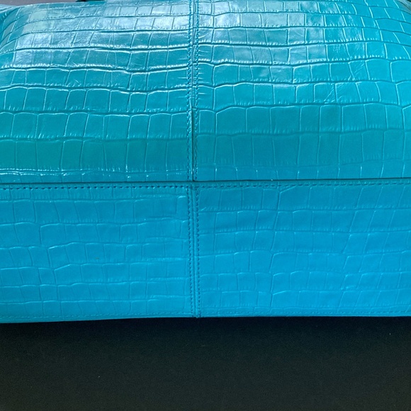 Maxx NY Croco Embossed Leather Double Handle Satchel/Turquoise/EUC/REDUCED PRICE - Picture 13 of 15